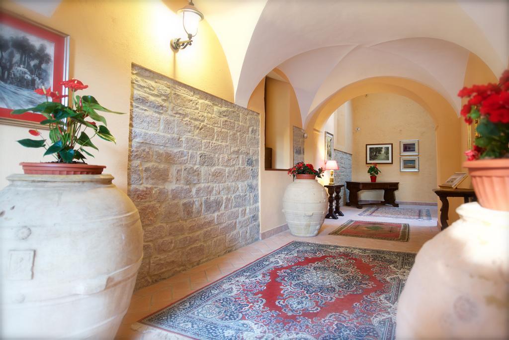 Villa Rosso Porpora Colle Umberto  Exterior foto