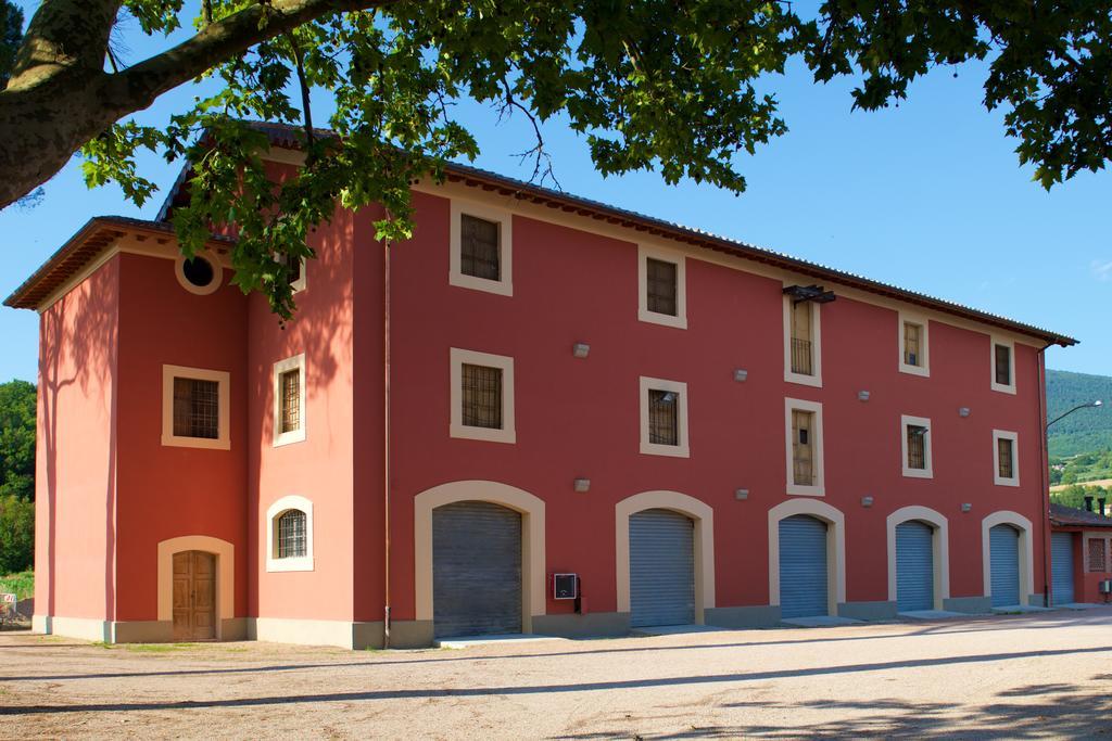 Villa Rosso Porpora Colle Umberto  Exterior foto